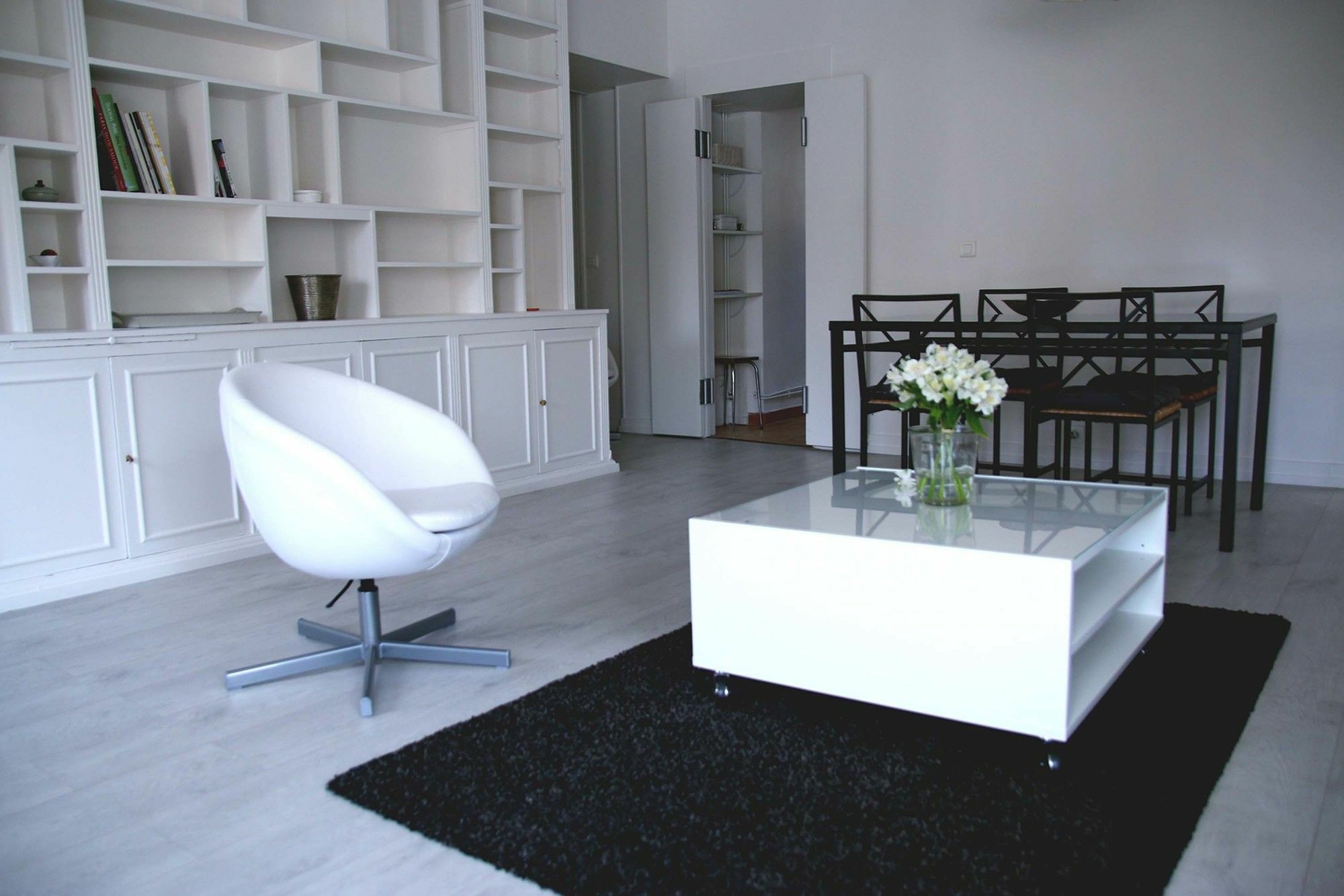 Rue De Ponthieu Central Furnished Apartment باريس المظهر الخارجي الصورة